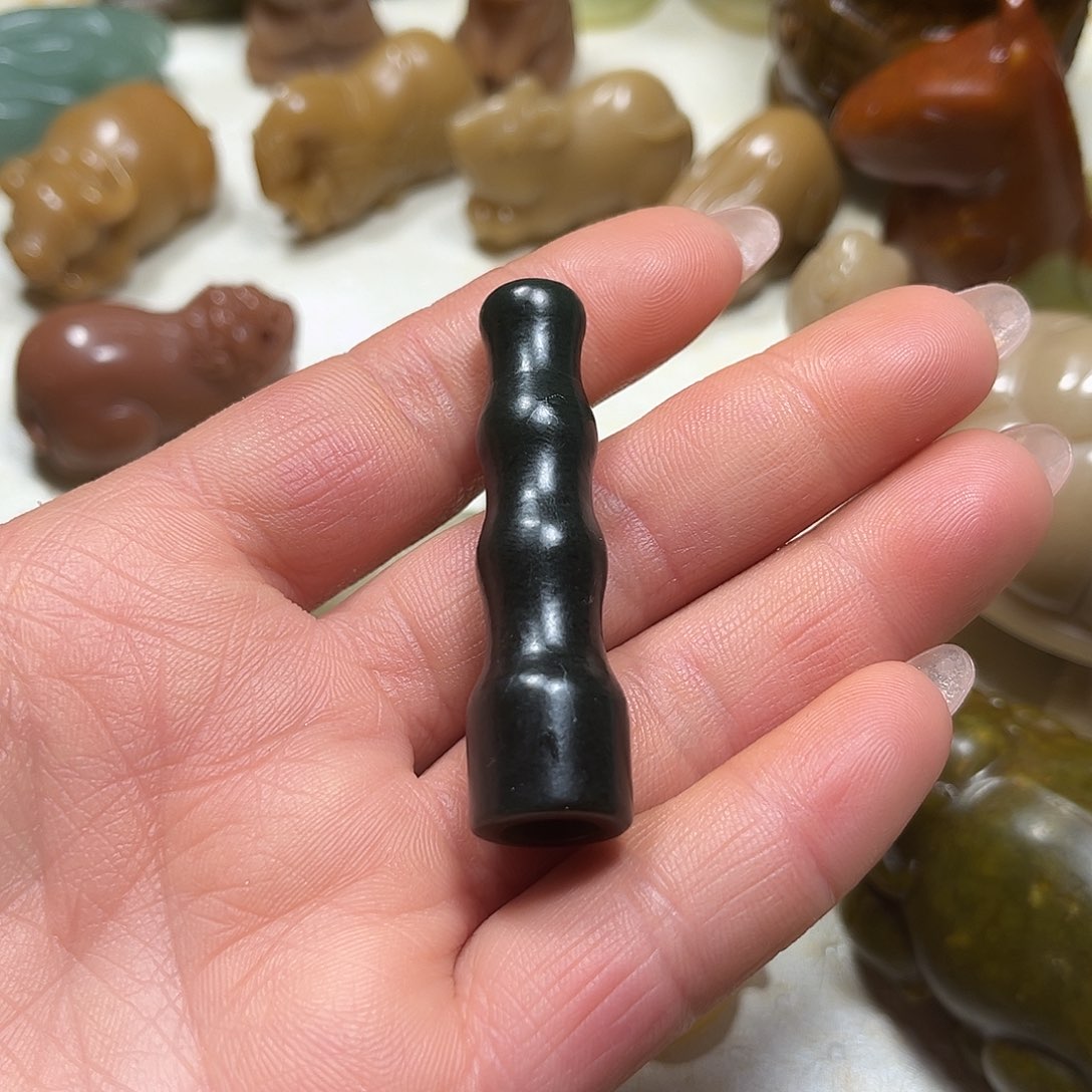 白玉菩提吊坠白玉菩提吊坠