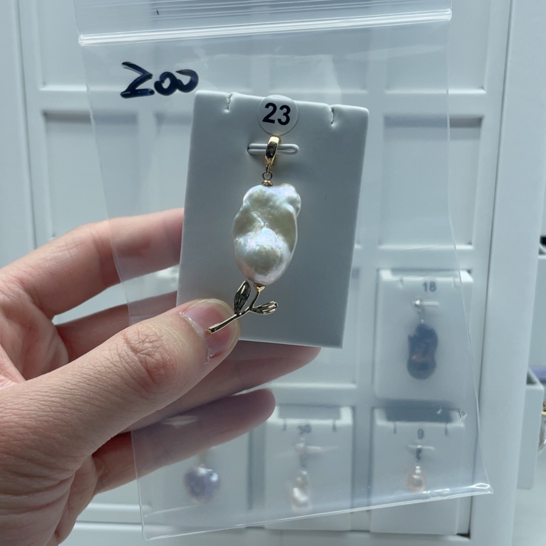 合金淡水珍珠颈饰