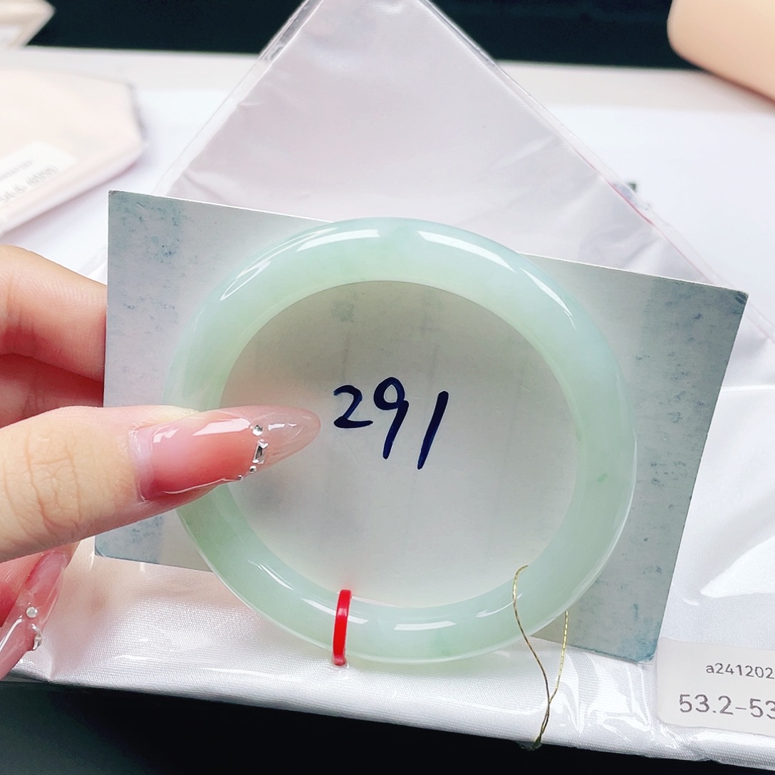 未镶嵌手镯（圆镯）翡翠53