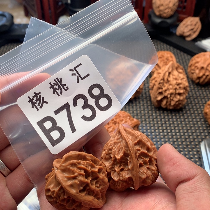 吊坠文玩核桃龙骨