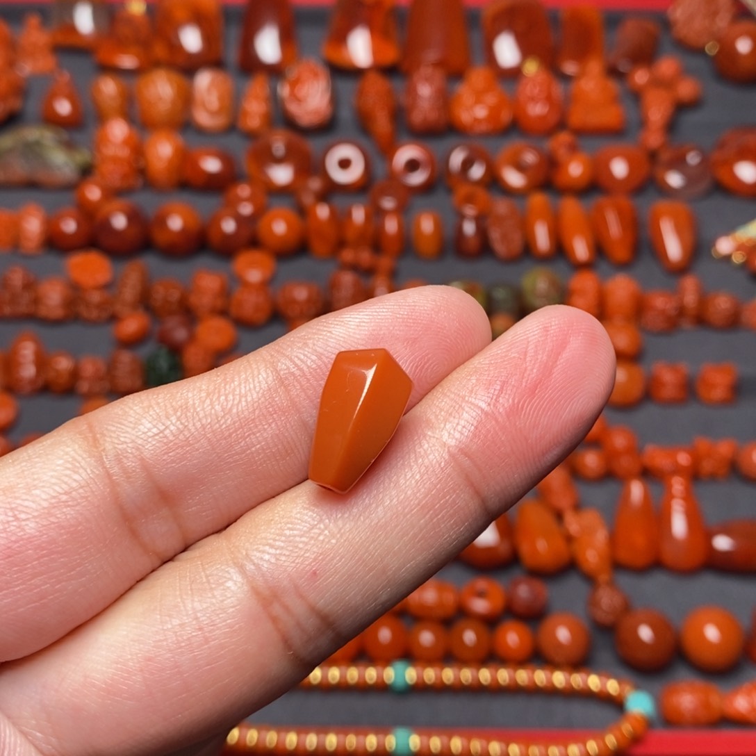 南红玛瑙精工三通对孔9未镶嵌