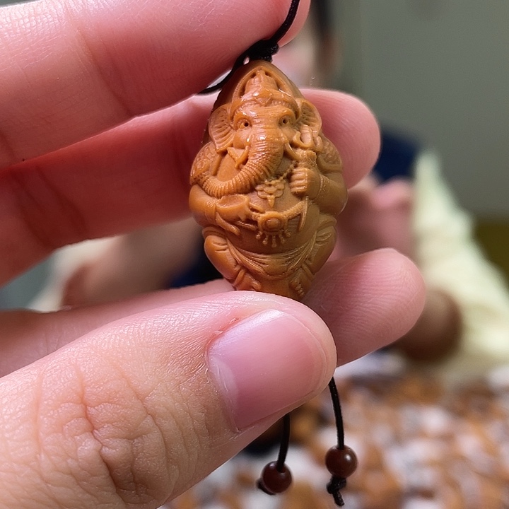 橄榄核吊坠橄榄核