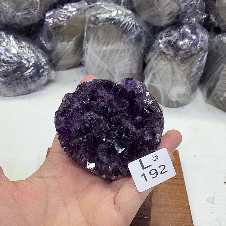 未镶嵌摆件水晶天然紫水晶