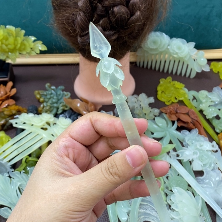 蛇纹石玉发饰未镶嵌