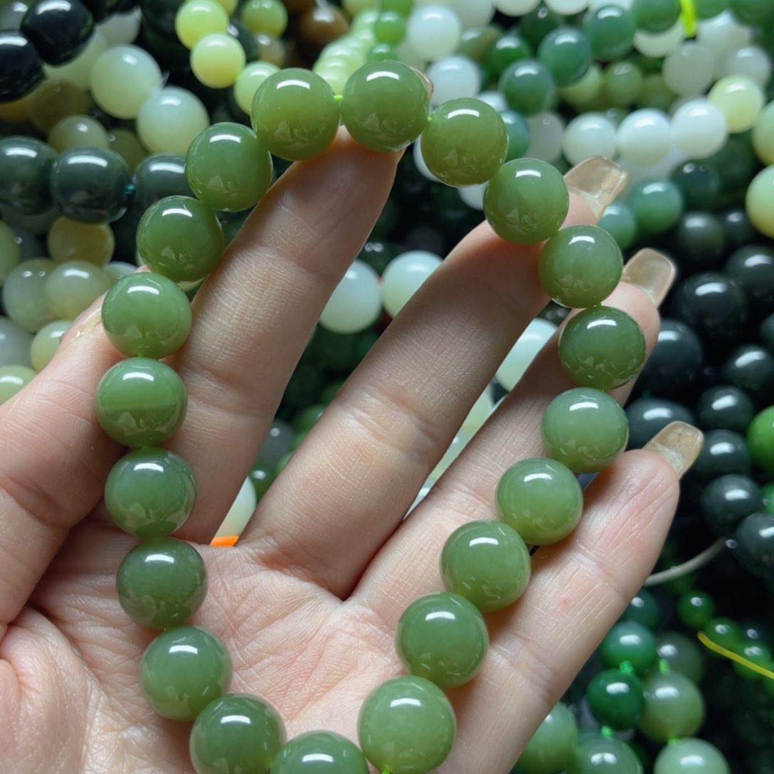 和田玉手串未镶嵌