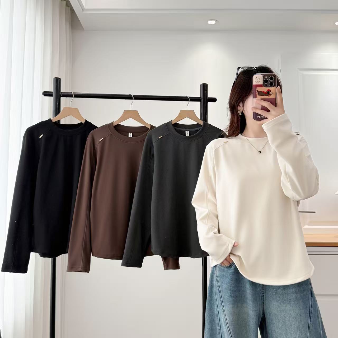 遇见--110-200斤大码圆领遮肉长袖T恤保暖时尚纯色韩版胖mm上衣