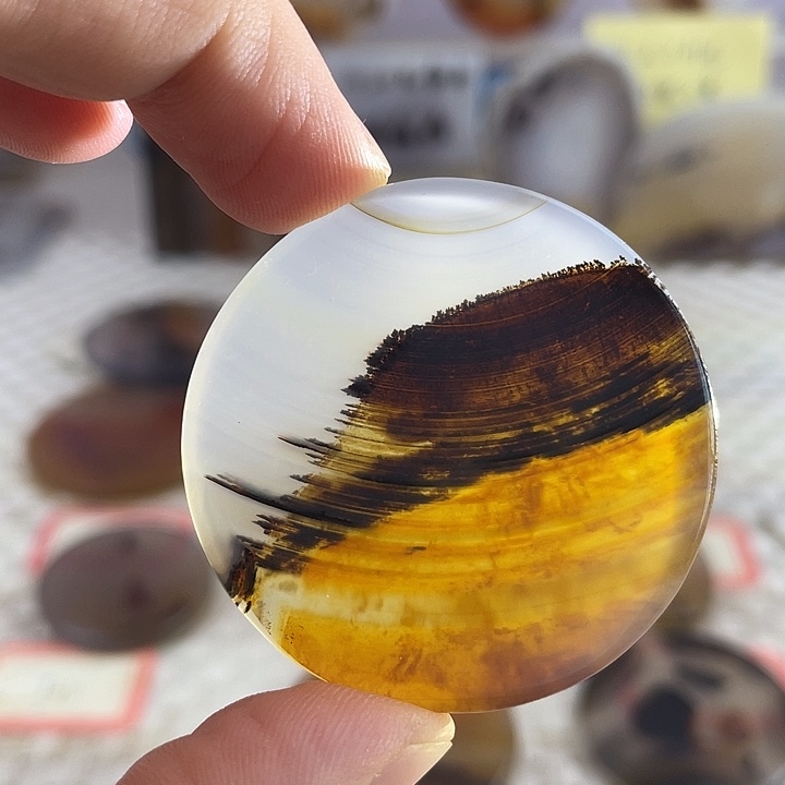 玛瑙/玉髓未镶嵌颈饰