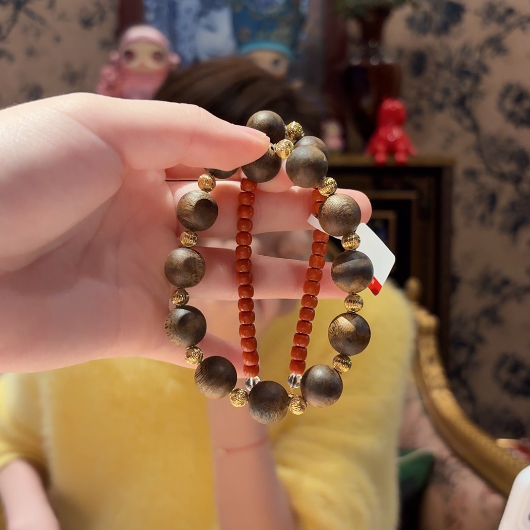 沉香吊坠颈饰 沉香