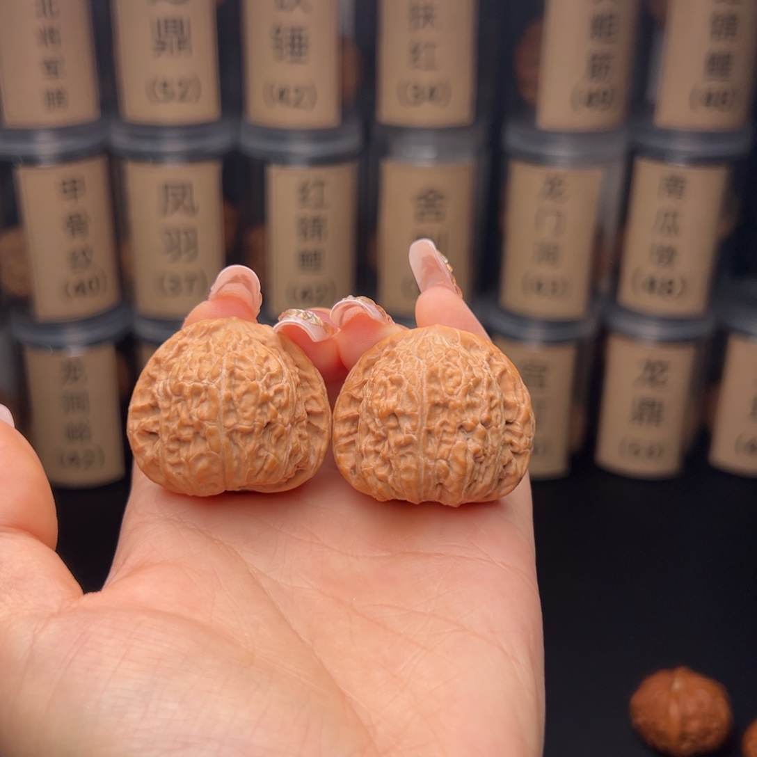 午***化文玩核桃吊坠平底锅38
