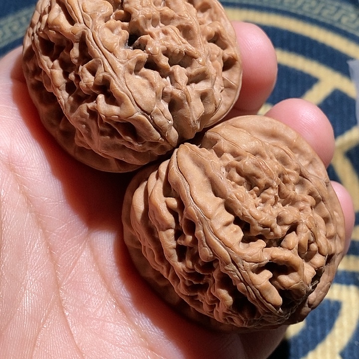 【闪购商品】文玩核桃吊坠克****药凤凰台
