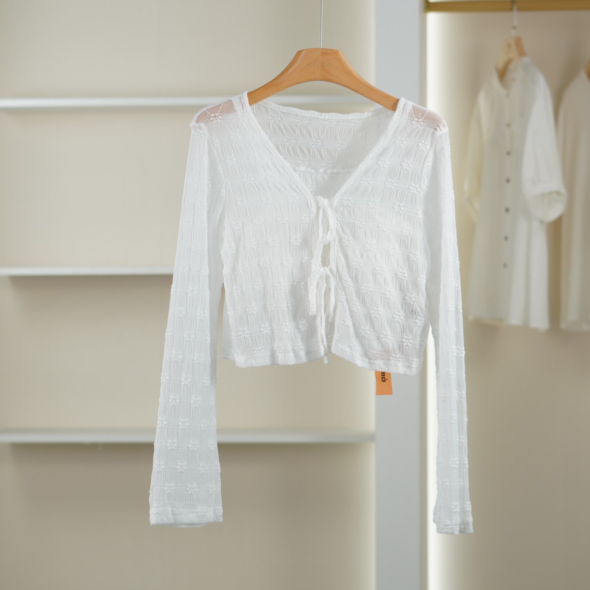 麦迪尚品【文M】51216322 春季时尚薄款百搭系带开衫吊带两件女