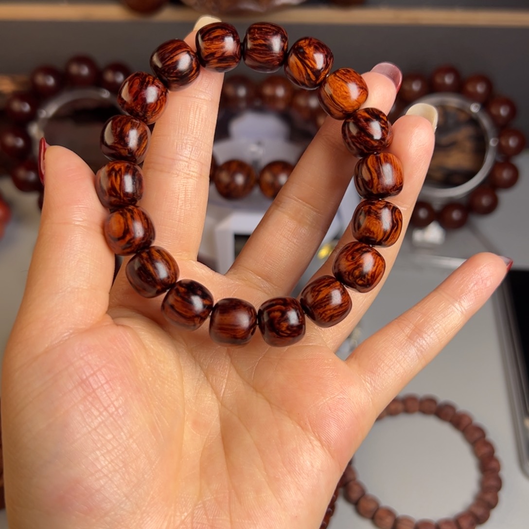 花梨木类拉*红降11×12黑金油土埋玉化料