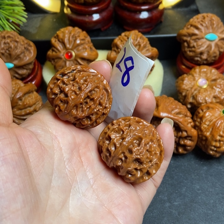 文玩核桃把件33苹果8