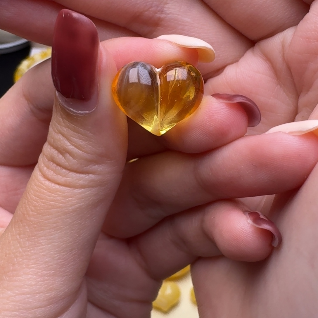 琥珀未镶嵌裸石8号