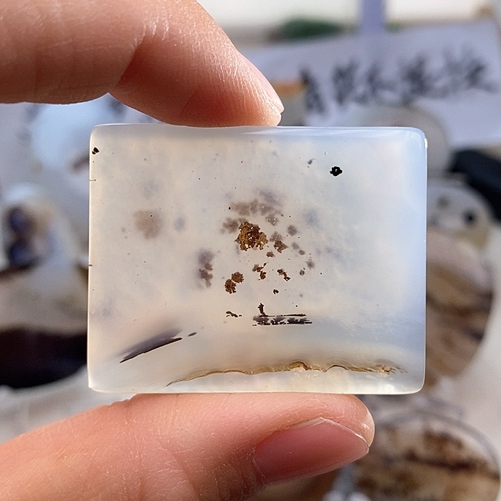 玛瑙/玉髓颈饰未镶嵌