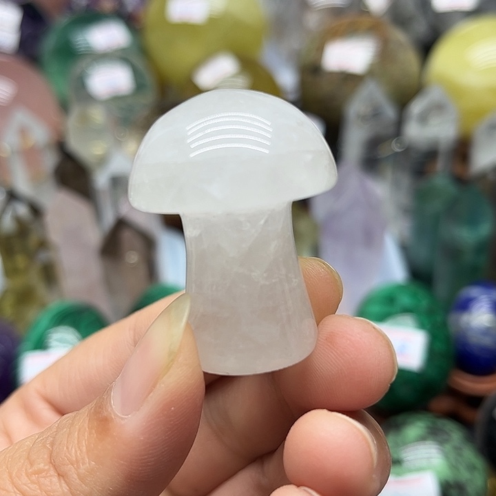 珠宝半成品水晶未镶嵌35克白水晶蘑菇