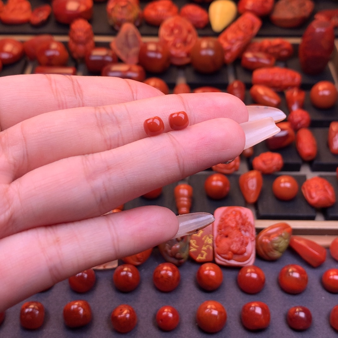 南红玛瑙未镶嵌川料原矿老型对珠6mm