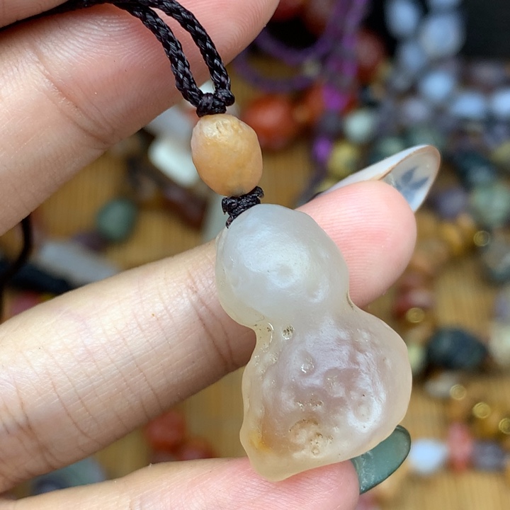 玛瑙/玉髓未镶嵌珠宝半成品