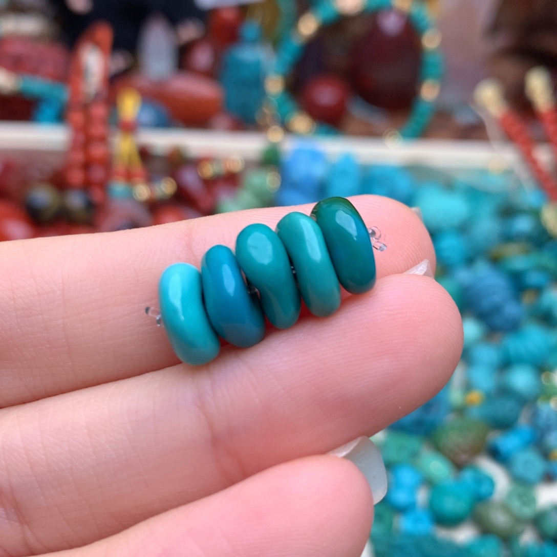 未镶嵌绿松石珠宝奇石