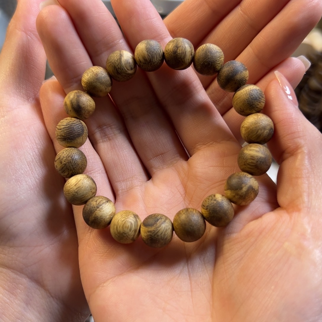 沉香碎屑沉香奇楠沉香金沙叶1.1 7+