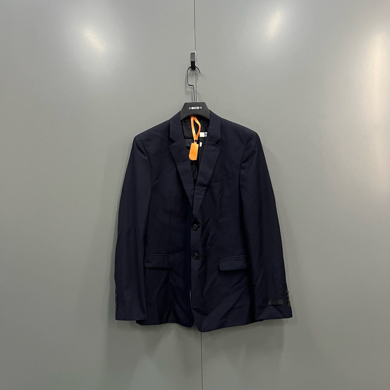 （bb）120 普拉达 藏青色袖口贴标西服 52码/全新/25000/400252