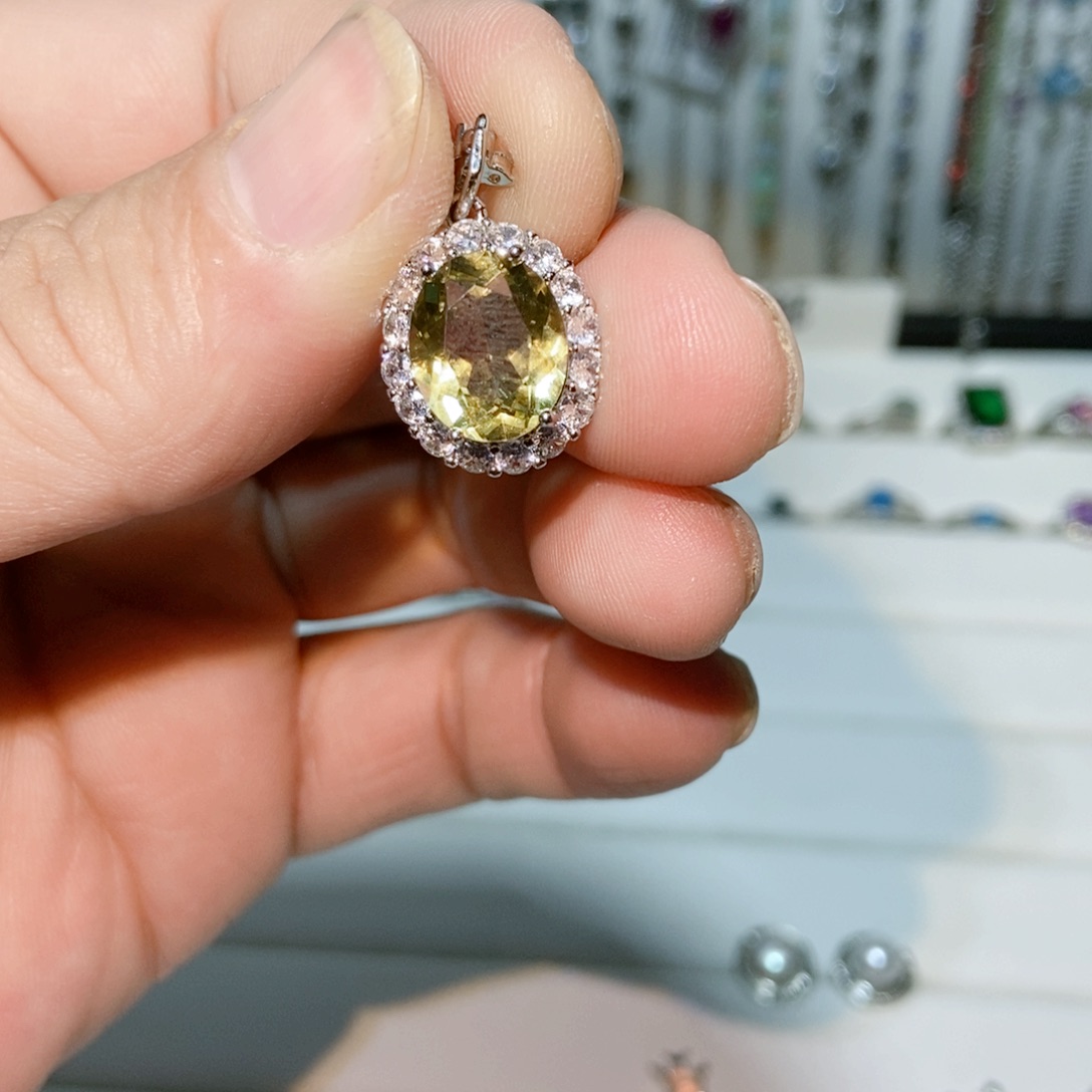 绿水晶戒指银S925镶嵌