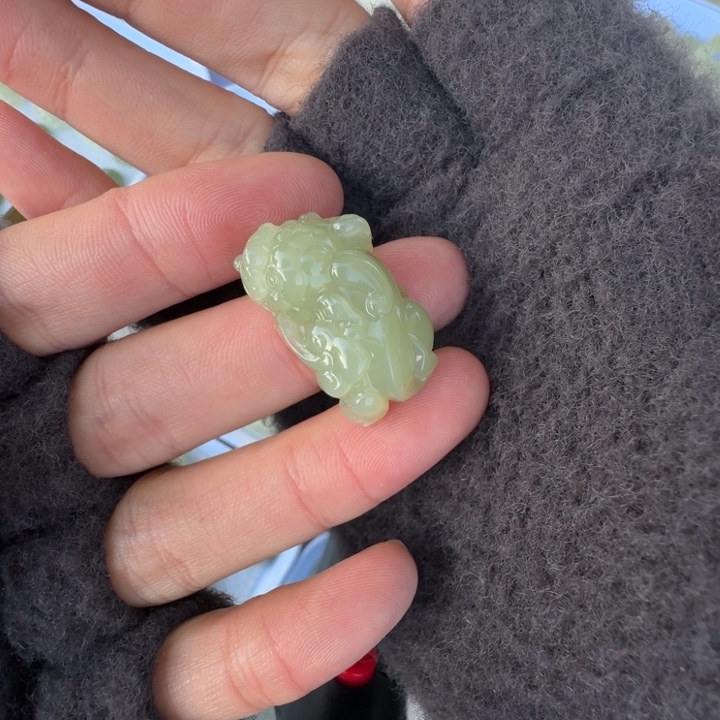 *****定制和田玉未镶嵌貔貅手牌打孔