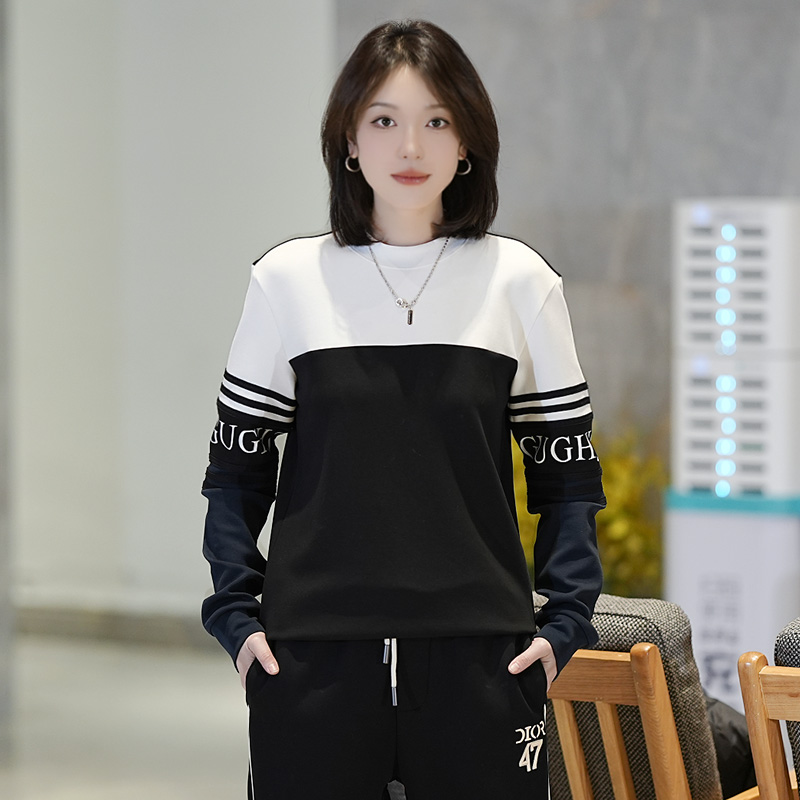 秋冬圆领休闲百搭长袖衫T恤潮感卫衣男时尚打底衫条纹修身设计款 