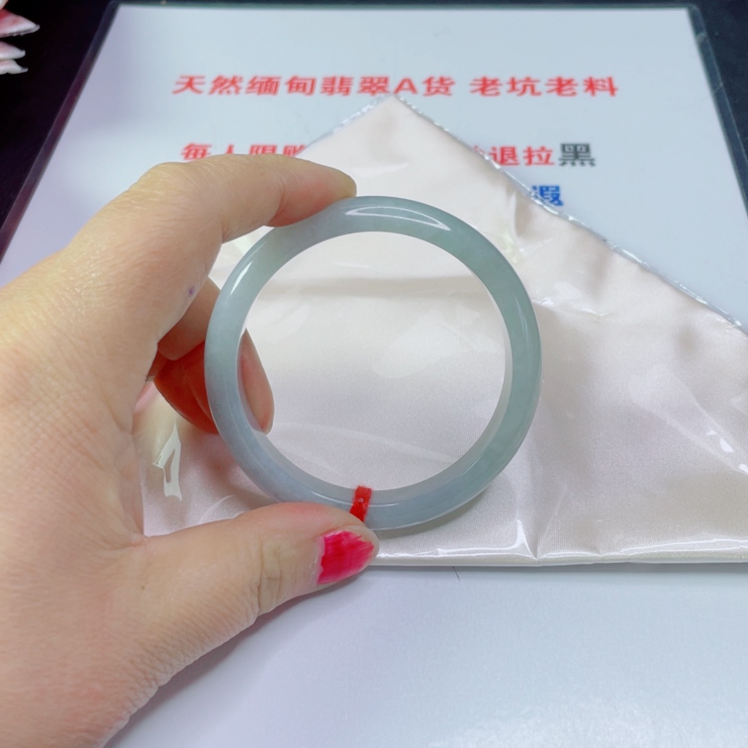 翡翠未镶嵌手镯球***^