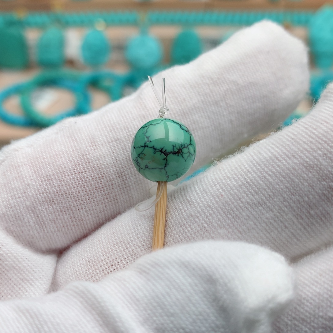 绿松石未镶嵌珠宝奇石10.6mm