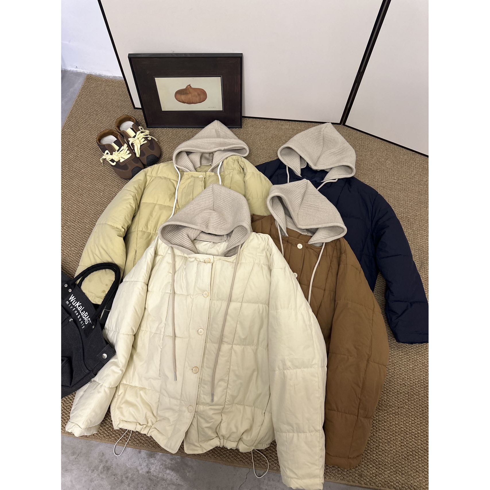 【主播推荐】女士抽绳针织帽拼接棉服332