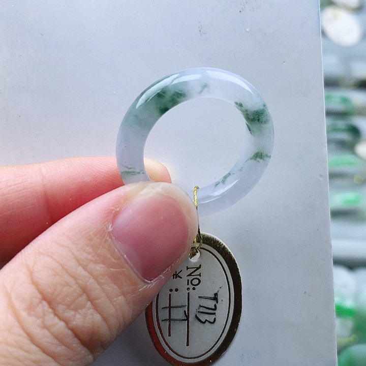 翡翠未镶嵌戒指17号