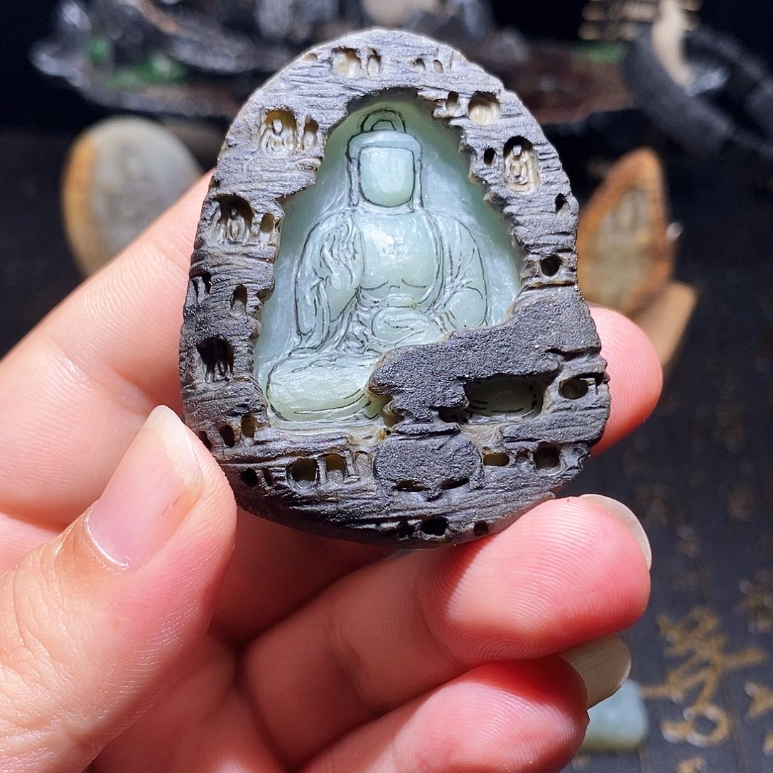 定制翡翠未镶嵌随**淡翡翠