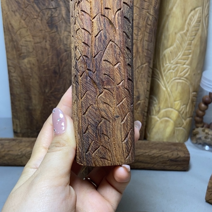 鸿***羿木老山檀香正区木料