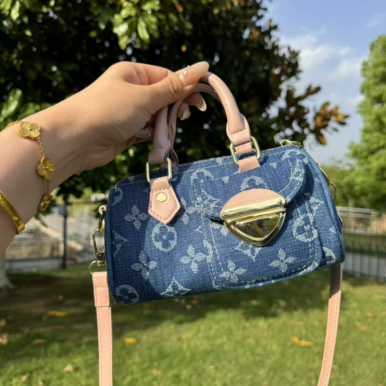 高级感老花经典百搭枕头包包-38372