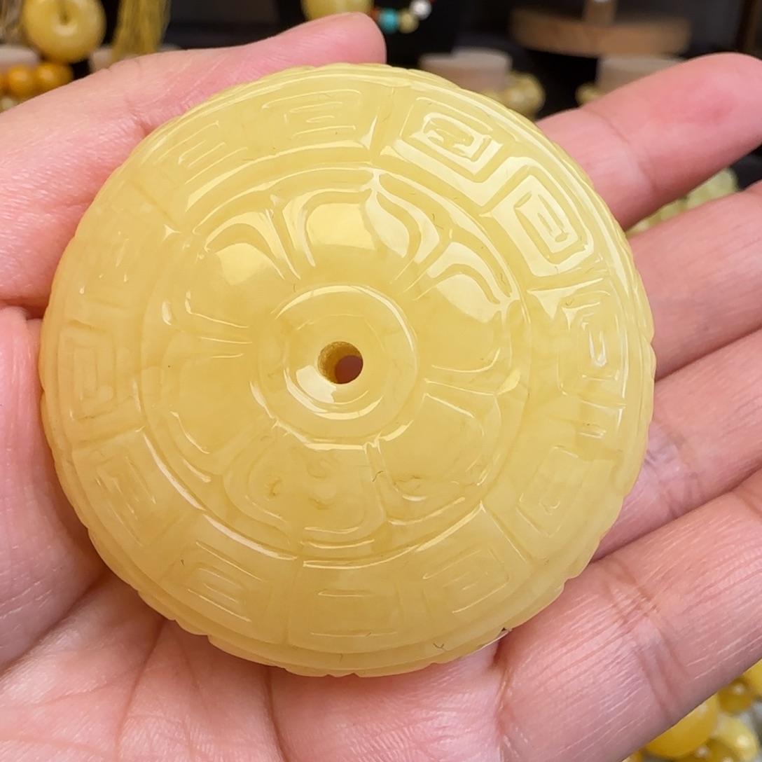 琥珀未镶嵌吊坠(赠链)天然蜜蜡扣子平安扣吊坠