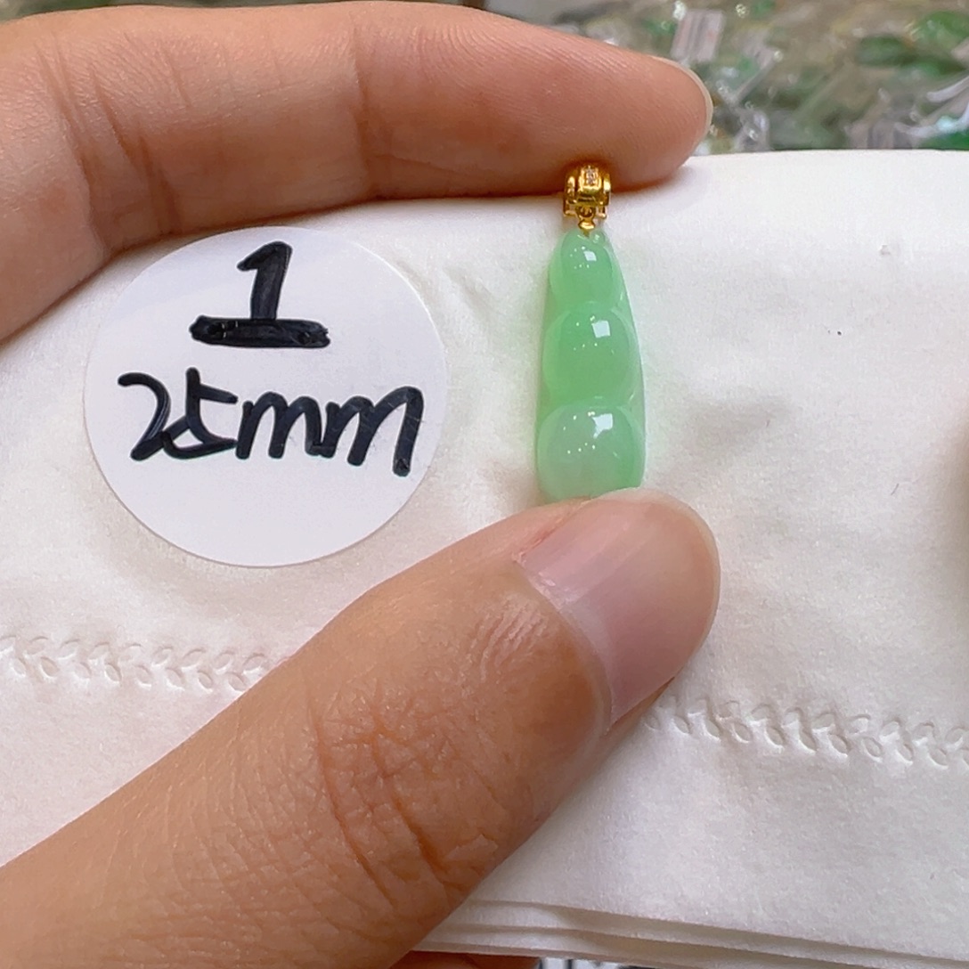 吊坠(不含链)18K金镶嵌翡翠