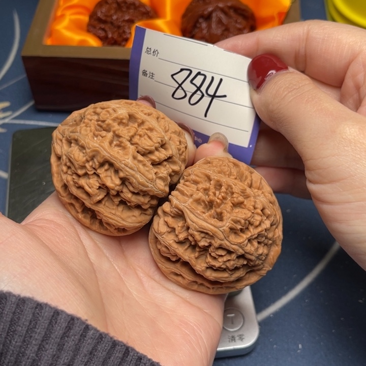 文玩核桃把件粗筋48