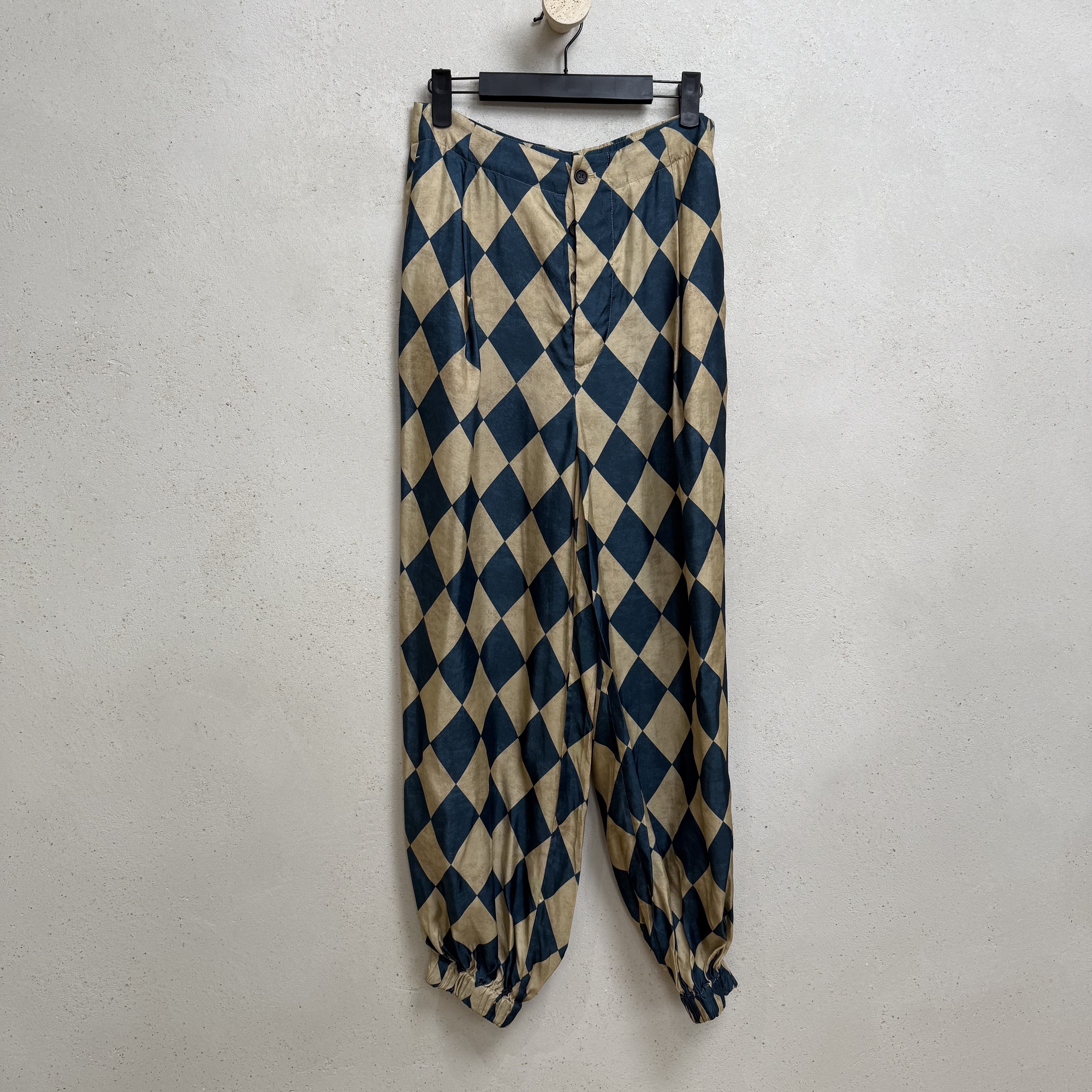 裤子 尺码随机发  单福袋不包邮 发顺丰到付