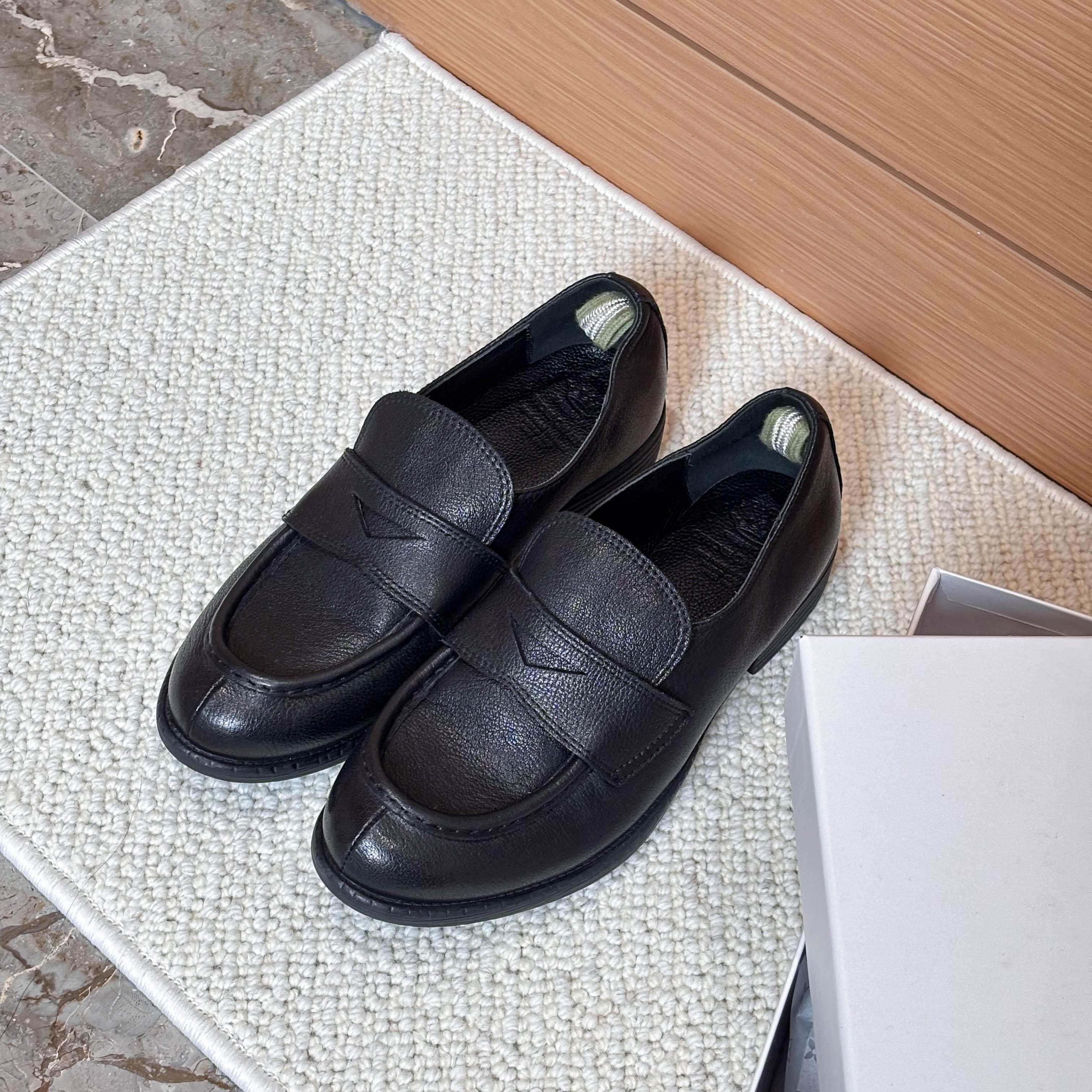 【绿尾乐福鞋】牛皮鞋面 舒适牛皮内里脚垫 橡胶大底 跟高3.5cm