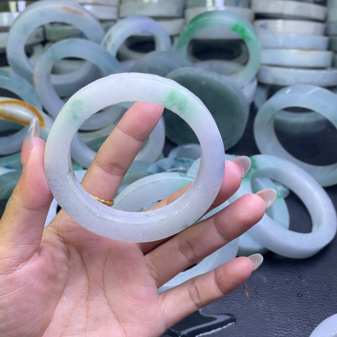 未镶嵌定制翡翠吴*