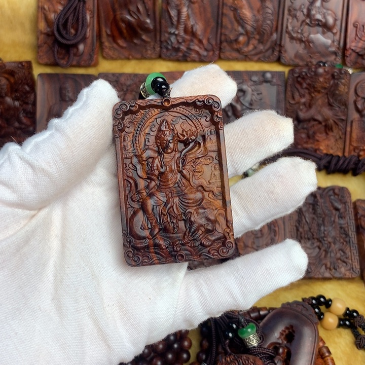 黄花梨/降香黄檀吊坠脊**生黄花梨黄花梨