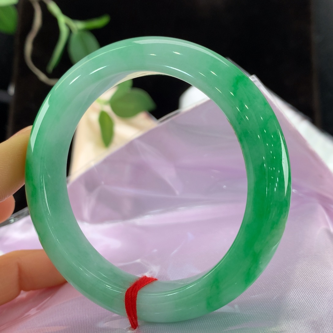 翡翠手镯未镶嵌111-0026