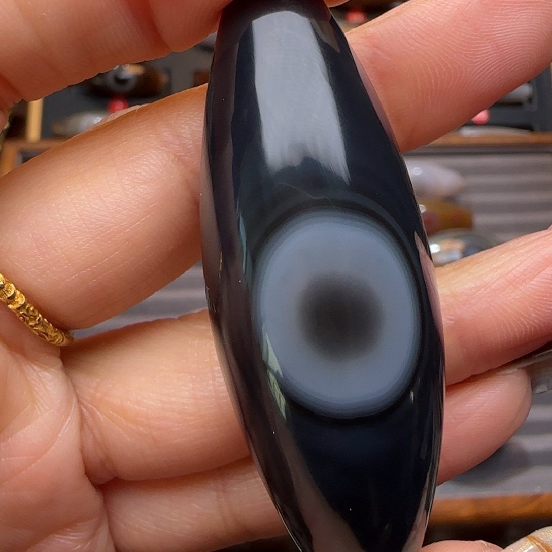 藏***修玛瑙/玉髓未镶嵌颈饰