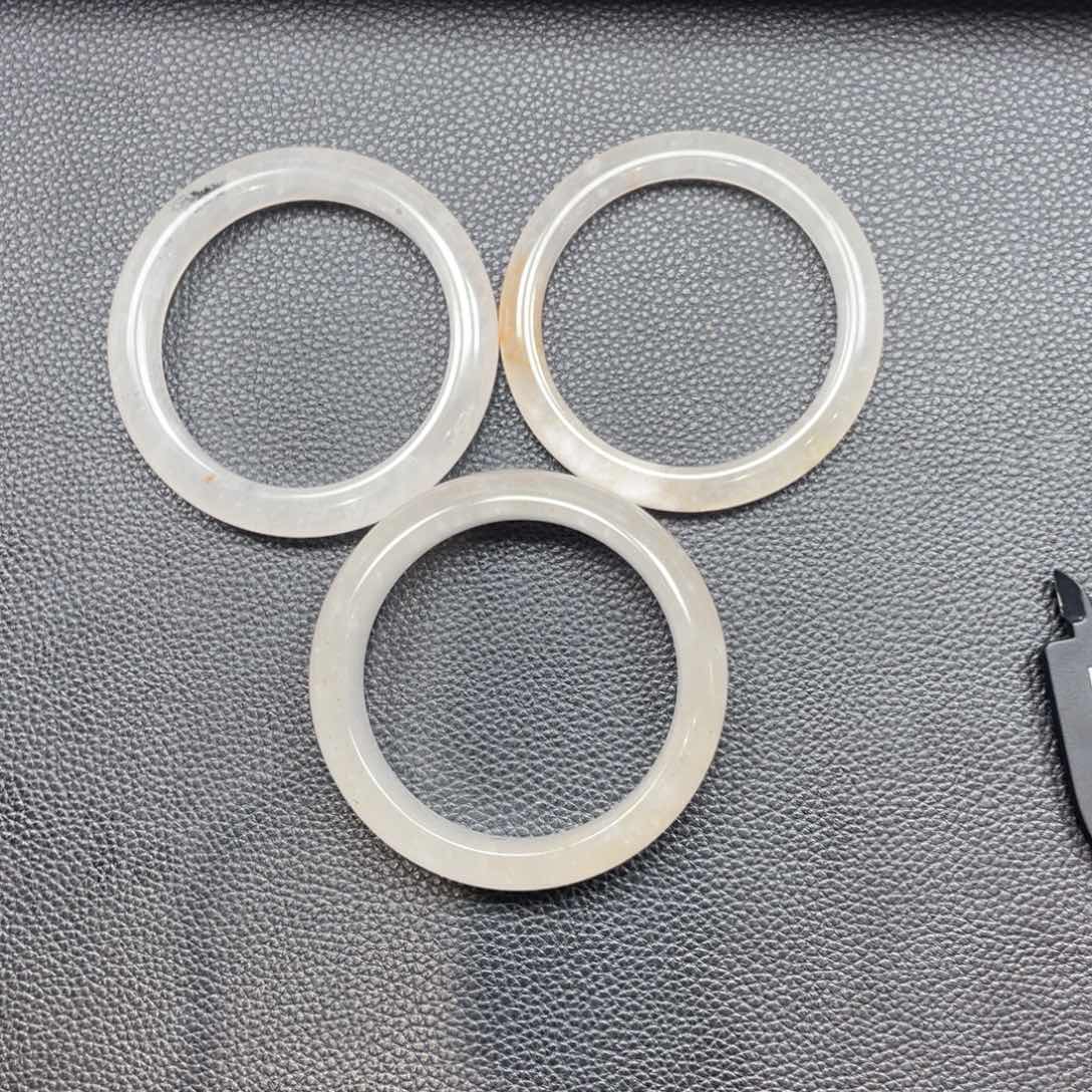 石英质玉手镯未镶嵌l*o