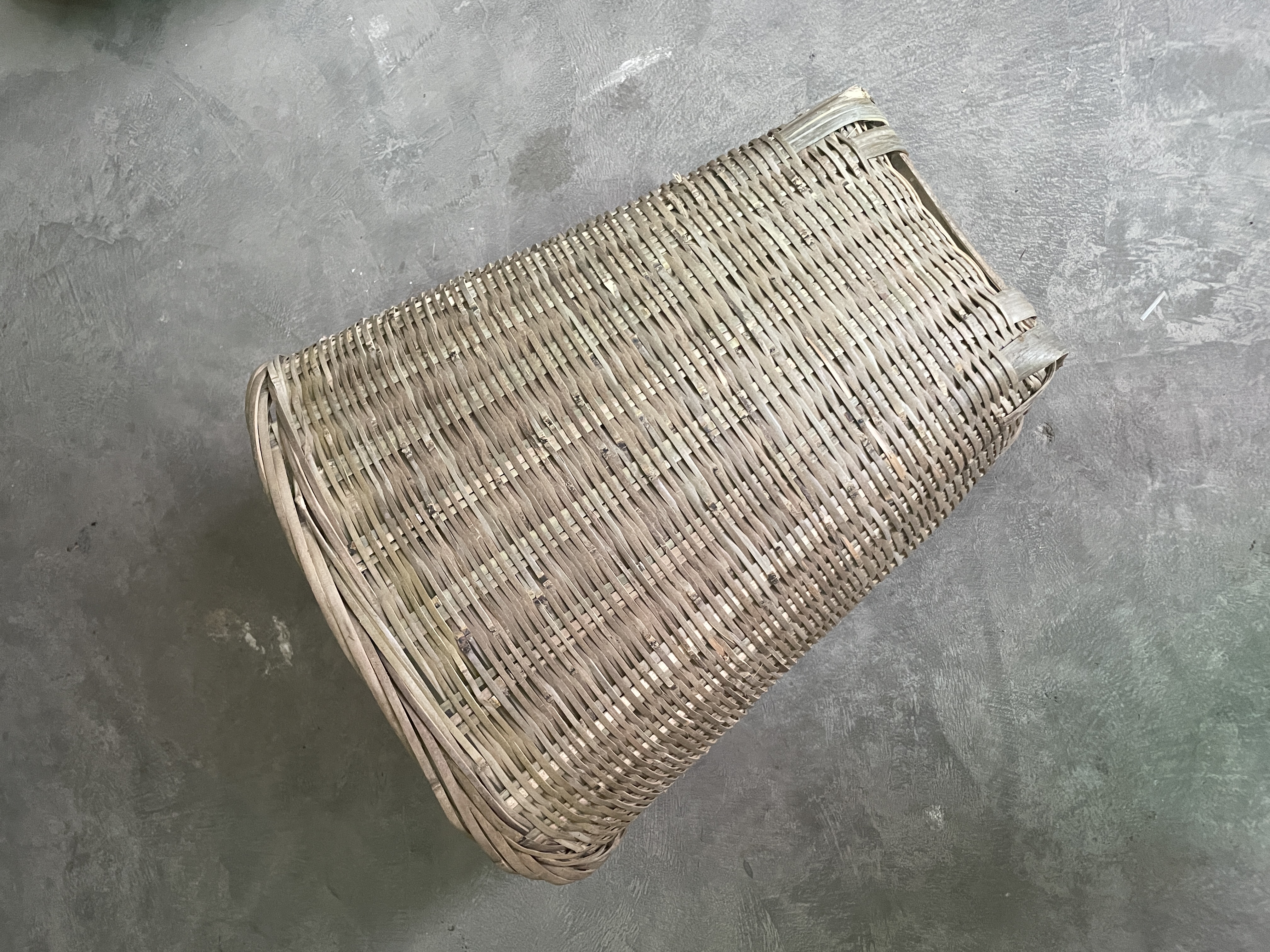 手工竹编小号背篓可装蔬菜水果