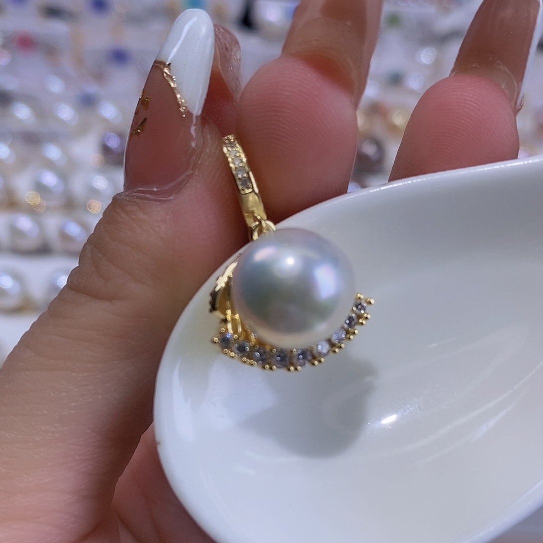 淡水珍珠合金颈饰