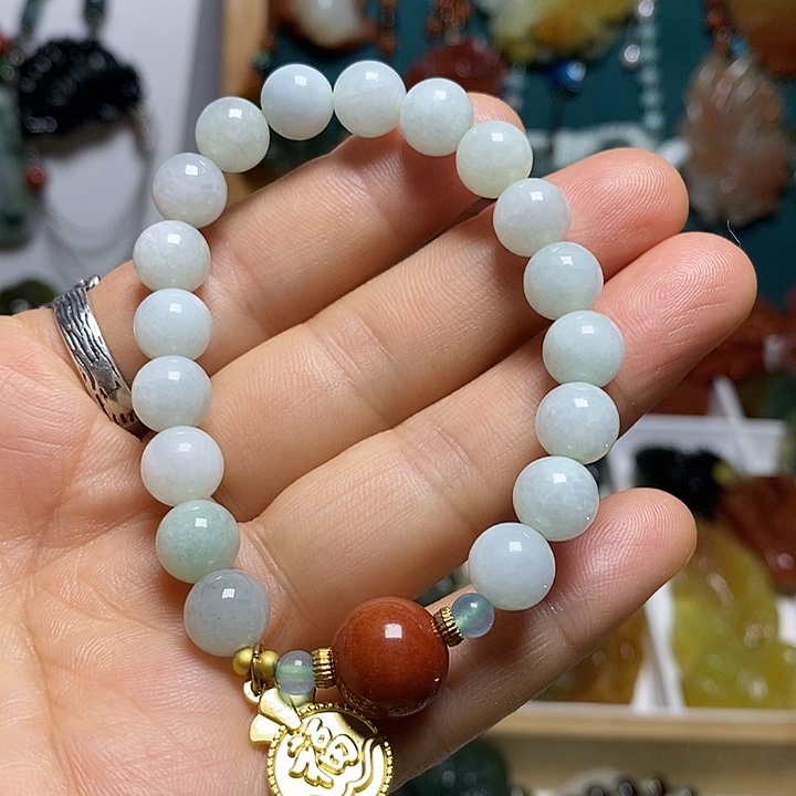 吊坠(赠链)未镶嵌翡翠