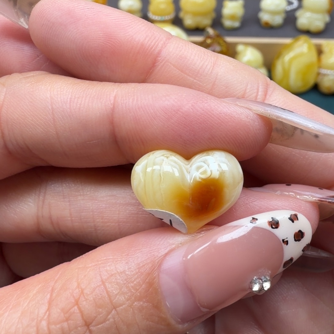 蜜蜡未镶嵌裸石蜜蜡