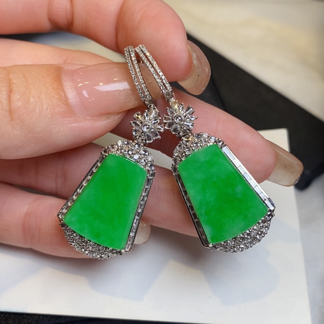 翡翠耳饰18K金镶嵌无事牌耳坠吊坠两用款